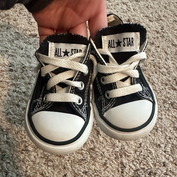 Converse Black - Infant/Toddler size 5 - Picture 3 of 6